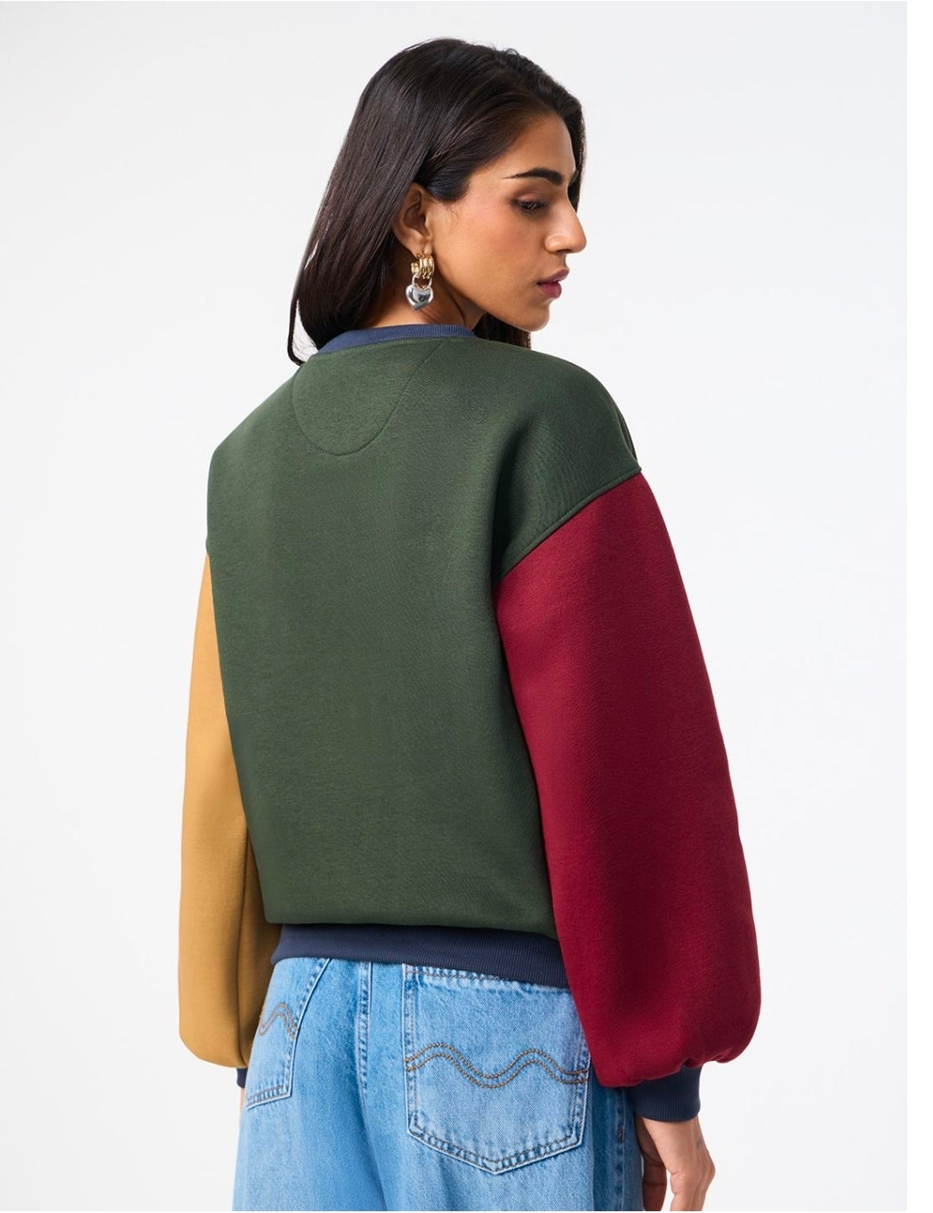 A Oversized Sweatshirts | Harry Potter: Magic Is Everywhere Women Sweatshirts | PREMIUM HEAVY FLEECE (The Souled Store)